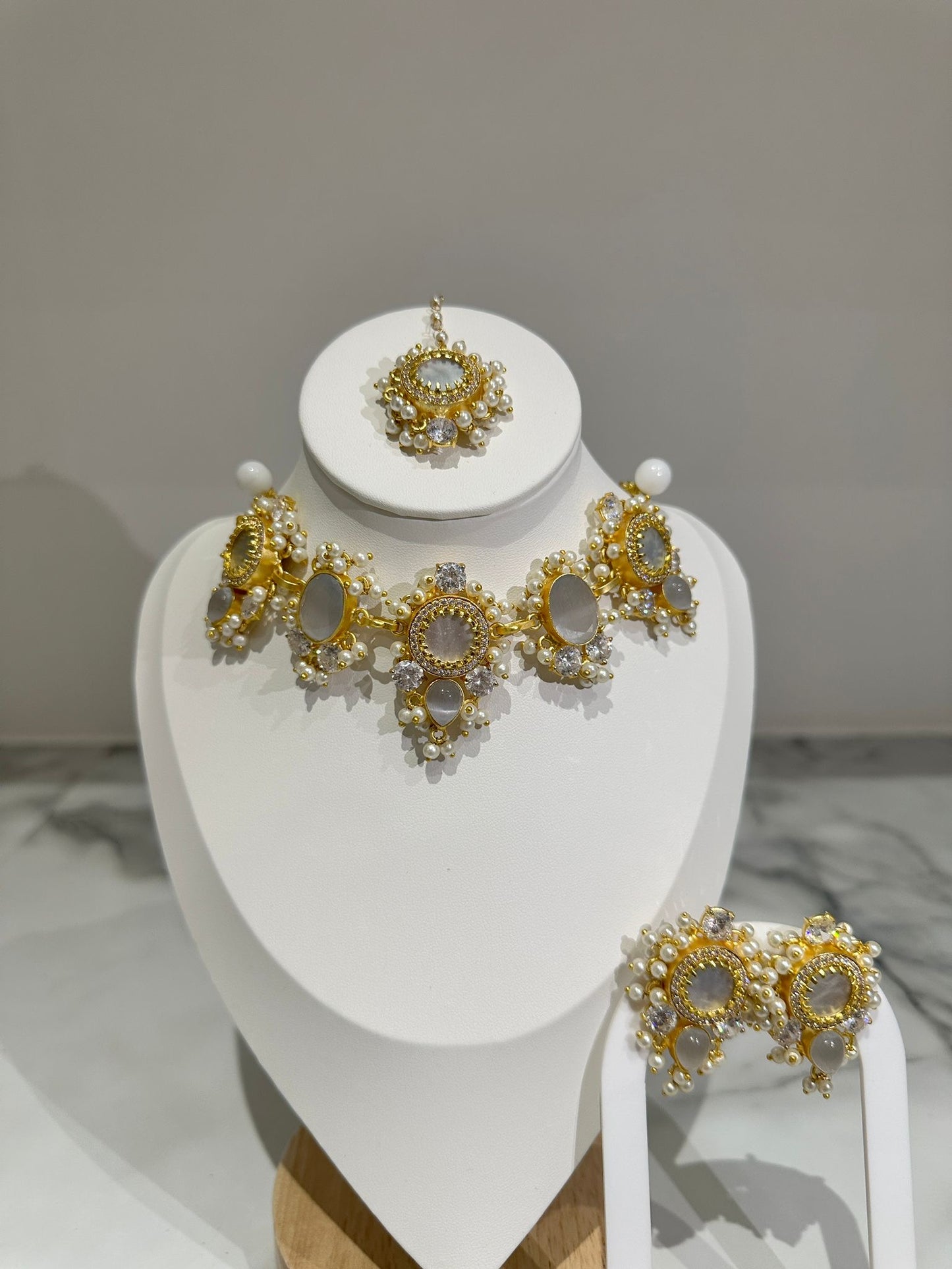 Bridal Grey/White Set